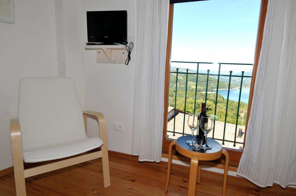 B&B Borgo Massovrana Castel di Casio Экстерьер фото